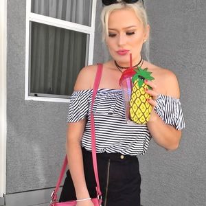 Meet your Posher, Grace